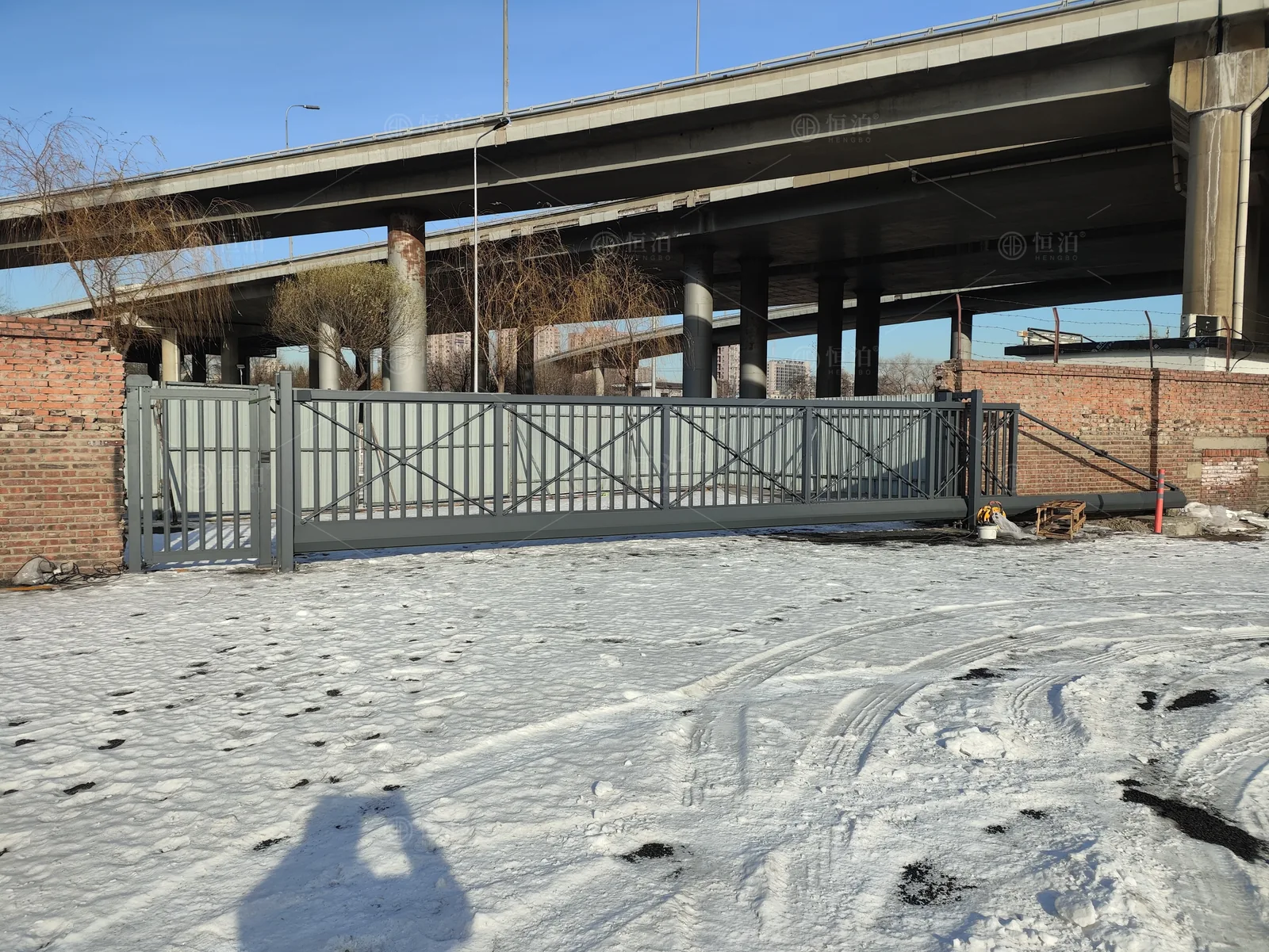 A long cantilever entrance in winter — Calgary, Canada.